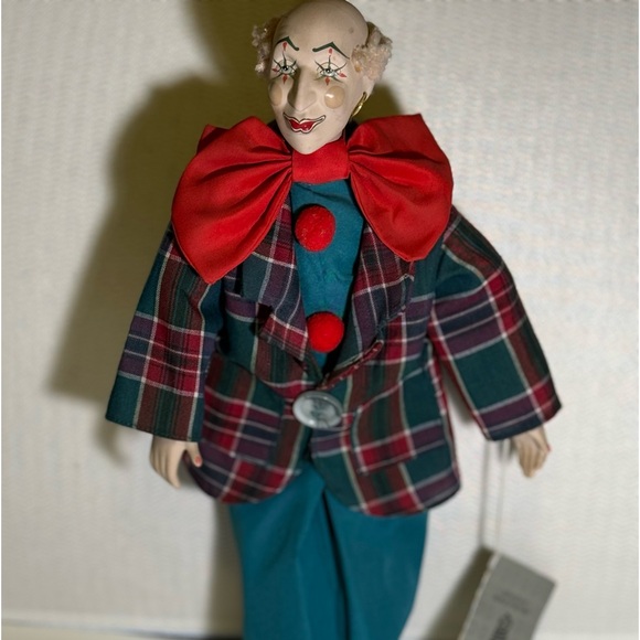 Victoria clown collection :Jester - Picture 1 of 16